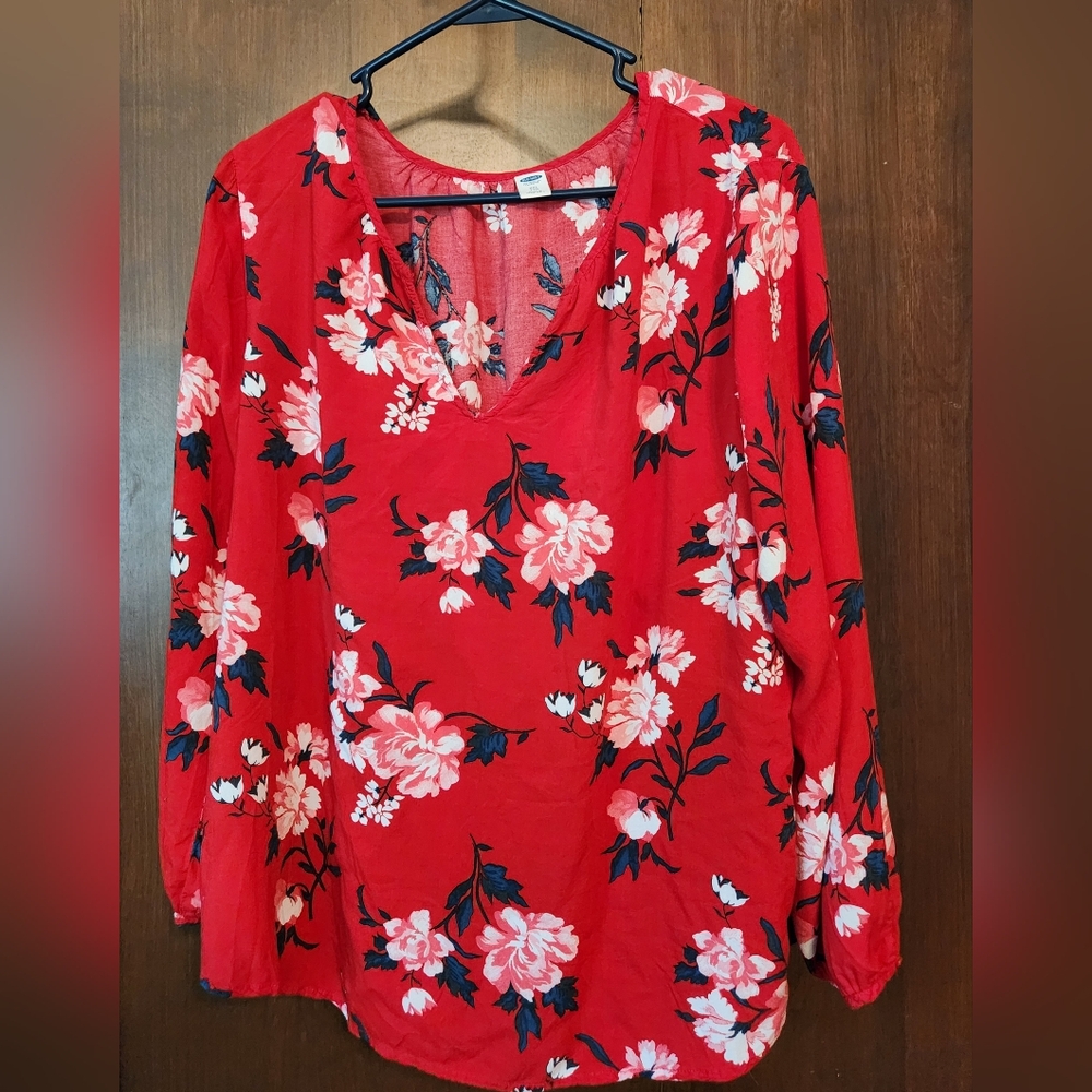 Old Navy Red 3/4 Sleeve Relaxed Blouse